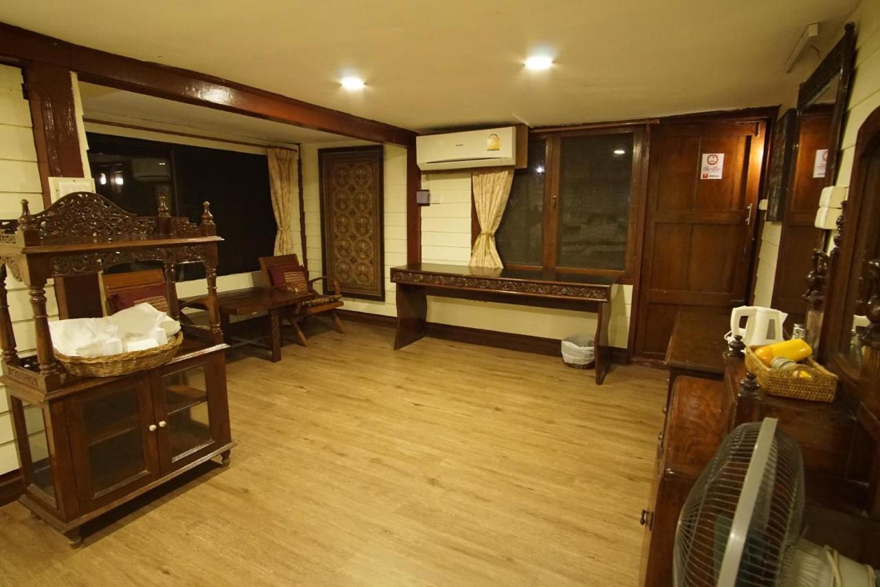 Gap'S House Hotel Csiangmaj Kültér fotó